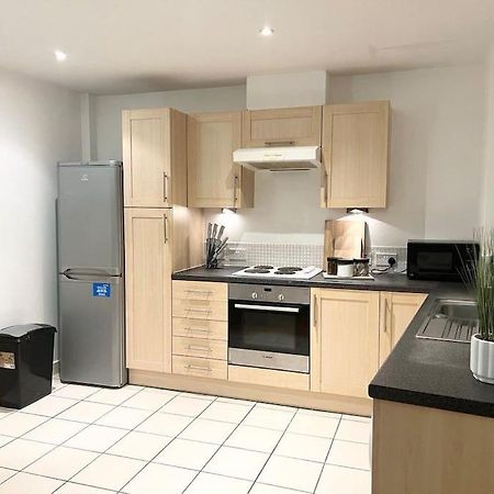 2 Bedroom City Center Apartment Манчестер Екстер'єр фото